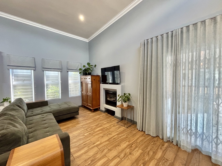 3 Bedroom Property for Sale in Sandown Western Cape